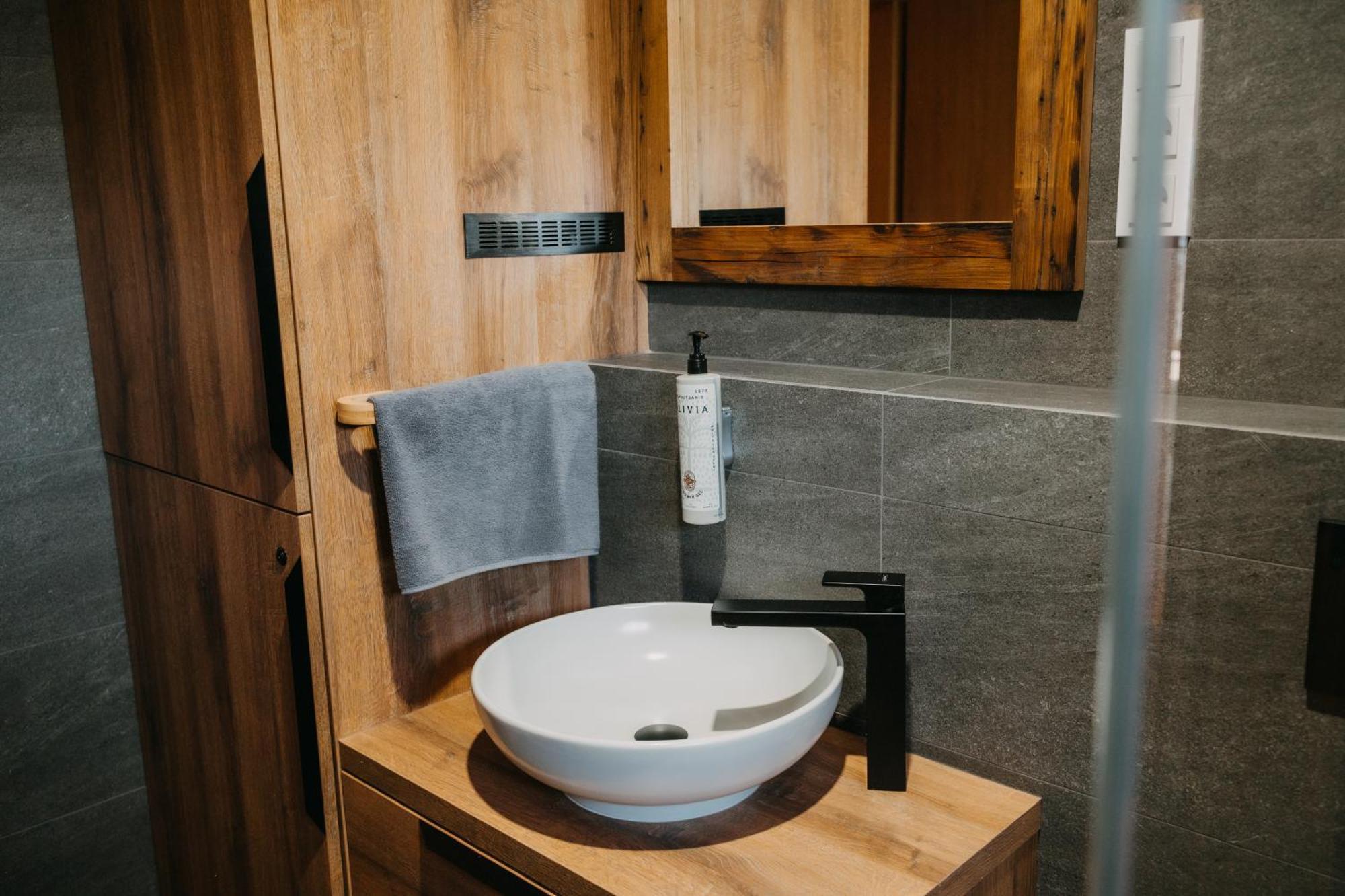 Luxusni Domovjanka - Lysa Hora, Smrk, Kminek Apartment