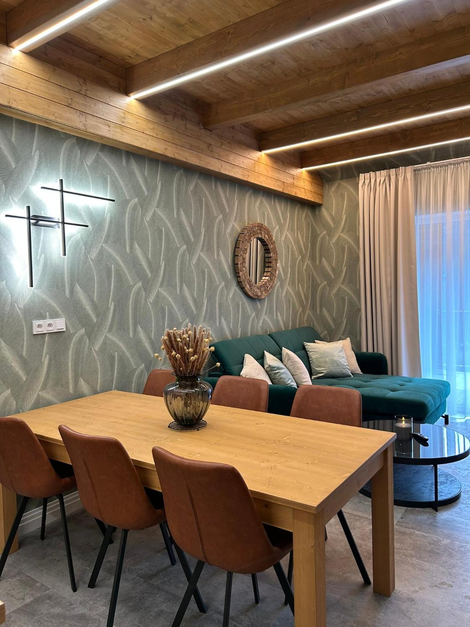 Apartment Luxusni Domovjanka - Lysa Hora, Smrk, Kminek *